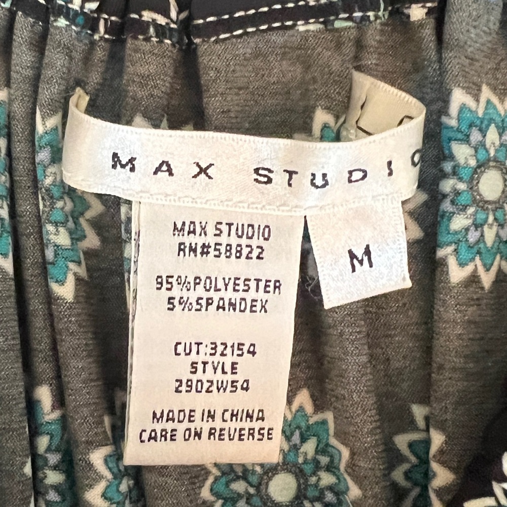Max Studio Sleeveless Summer Dress - Picture 2 of 6